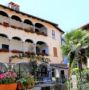 Ferienwohnung Casa Colonne Fiorite Cannobio Exterior photo