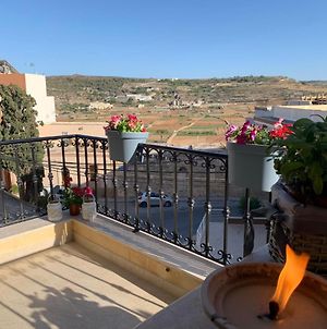 Ferienwohnung Ta Lonza Amazing New App Near Goldenbay Rivierabay App No1 Mellieħa Exterior photo