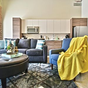Ga Living Suites- Downtown Dallas Corporate Suites Exterior photo