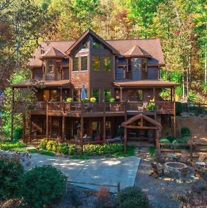 Christmas Lodge-Secluded Near Downtown Blue Ridge Exterior photo