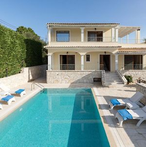 Kassiopi View Villas-Corfu-Villa Christos-4 Bedrooms-Big Private Pool-Sea View-Prime Location Exterior photo
