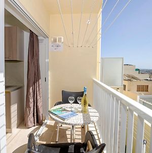 Summer Breeze Comfort Sunny Apartments Close To The Sandy Beaches - By Getawaysmalta Mellieħa Exterior photo