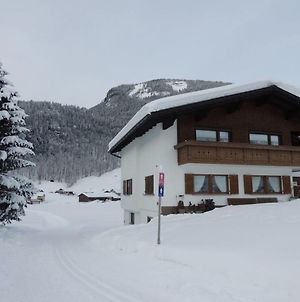 Ferienwohnung Haus Bergfrieden Au (Vorarlberg) Exterior photo