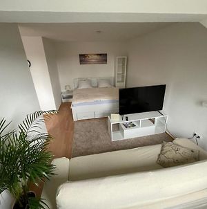 1,5 Zimmer Apartment, 38,5 qm, frisch möbliert Duisburg Exterior photo