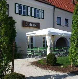Hotel Schlosshof anno 1743 Wolnzach Exterior photo