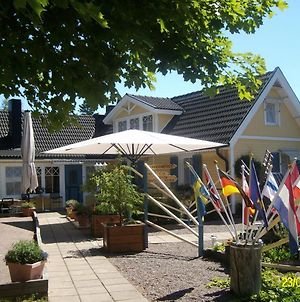 Hotel Drei Jahreszeiten Köpingsvik Exterior photo