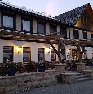 Hotel Waldquelle - Baumhaushotel Aerzen Exterior photo