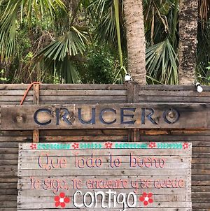 Bed and Breakfast Crucero Tulum Exterior photo