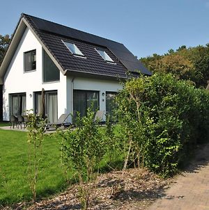 Holiday Home On A Park In Texel With Garden Westermient Exterior photo