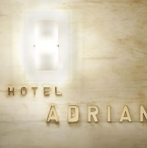 Adrian Hotel Athen Exterior photo