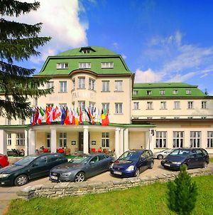 Hotel Palace Club Špindlerŭv Mlýn Exterior photo