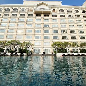 Hotel Equatorial Ho-Chi-Minh-Stadt Exterior photo