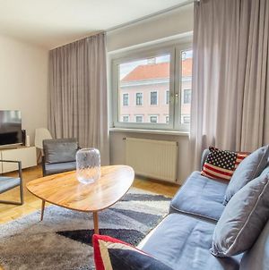 Naschmarkt Premium Apartment in Your Wien Exterior photo