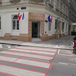 CH-Hostel Wien Exterior photo