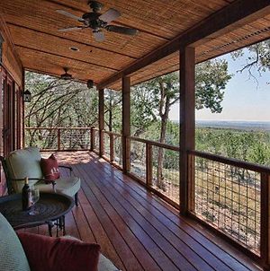 Villa Luxury Cabins @Stony Ridge-Ruby Wimberley Exterior photo