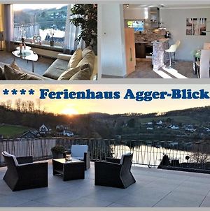 Villa Exklusives Ferienhaus Agger-Blick mit riesiger Lounge-Terrasse und einzigartigem Seeblick Gummersbach Exterior photo