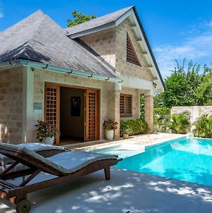 Private Pool Cottage Diani Beach Exterior photo