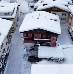 Ferienwohnung Haus Richard Falch St. Anton am Arlberg Exterior photo