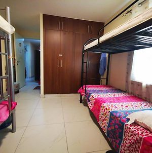 Bed Space For Females Near Metro Station Dubai Exterior photo