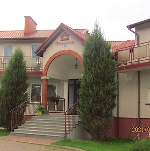 Bed and Breakfast Fregata Wilkasy Exterior photo