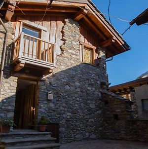 Villa Maison Benvenuto - Vacanze In Montagna Pont-Saint-Martin Exterior photo