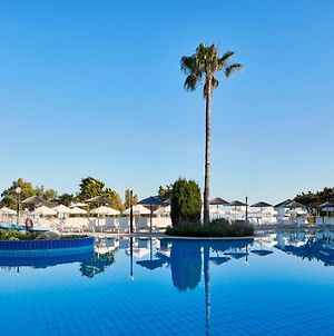 Hotel Atlantica Bay - Adults Only Limassol Exterior photo