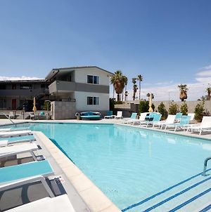 Hotel Sonder L The Cole Palm Springs Exterior photo