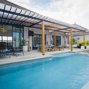 Gold Chariot Pool Villa, Phuket - Sha Plus Certified Strand Bang Tao Exterior photo