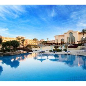Pyramisa Beach Resort Hurghada Exterior photo