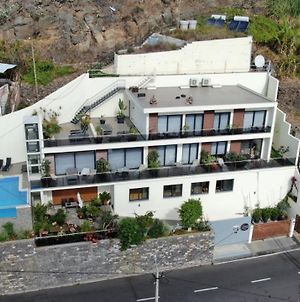 Guesthouse-Theview (Adults Only) Ribeira Brava Exterior photo