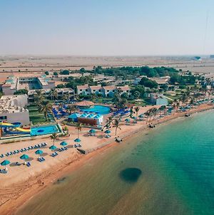 BM Beach Resort Ra’s al-Chaima Exterior photo