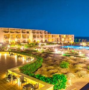Viva Blue Resort And Diving Sharm El Naga (Adults Only) Hurghada Exterior photo
