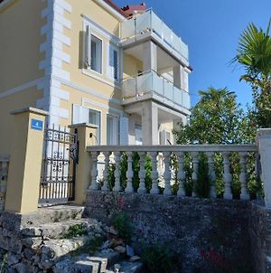 Apartment For 5 Pers In Ika With Sea View, Balcony, Air Conditioning, Wifi 5025-1 Exterior photo