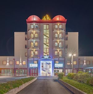 Hotel Sporting Trient Exterior photo