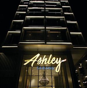 Hotel Ashley Sabang Jakarta Exterior photo