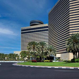 Hotel Hyatt Regency Dubai - Corniche Exterior photo