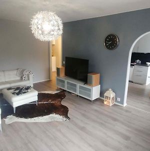 Freshly Renovated Apartment, Perfect For Couple Kerava Exterior photo