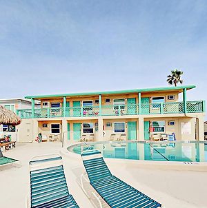 Hotel Breezy Belleair 5E Clearwater Beach Exterior photo
