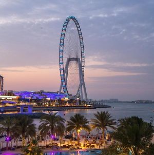 Hotel DoubleTree by Hilton Dubai Jumeirah Beach Exterior photo