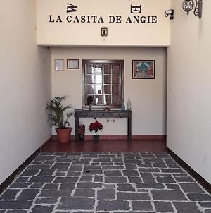 Hotel La Casita De Angie Antigua Exterior photo