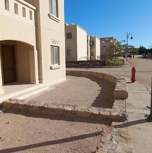 Ferienwohnung Квартира В Макади С Охраняемой Территорией Hurghada Exterior photo