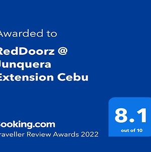 Hotel Reddoorz @ Junquera Extension Cebu Stadt Exterior photo