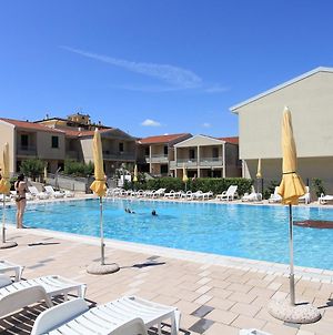 Ferienwohnung Apartament With Swimming Pool Caorle Exterior photo