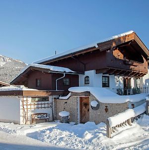 Cozy Apartment In St Johann In Tyrol With Garden St. Johann in Tirol Exterior photo