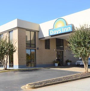 Days Inn By Wyndham Easley West Of Greenville/Clemson Area Exterior photo
