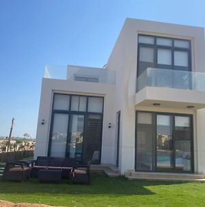 Tawila, 4 Bedroom Villa, Brand New, Directly On A Lagoon Hurghada Exterior photo