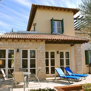 Villa Nefeli - Charming Townhouse In The Heart Of Aphrodite Hills Resort Kouklia Exterior photo