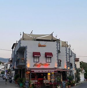 Rebetika Hotel&bistro Selçuk Exterior photo