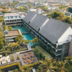 The Haven Suites Bali Berawa Canggu Exterior photo