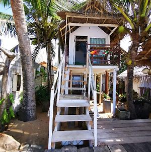 Bed and Breakfast Amaranthe Beach Cabanas Galle Exterior photo
